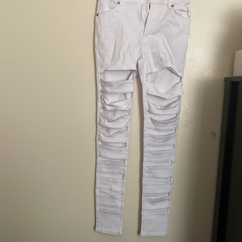 Red fox white jeans